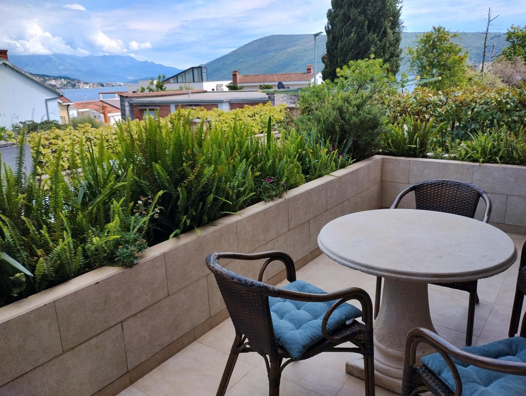 Monteview Duplex Vila Herceg Novi Exterior foto